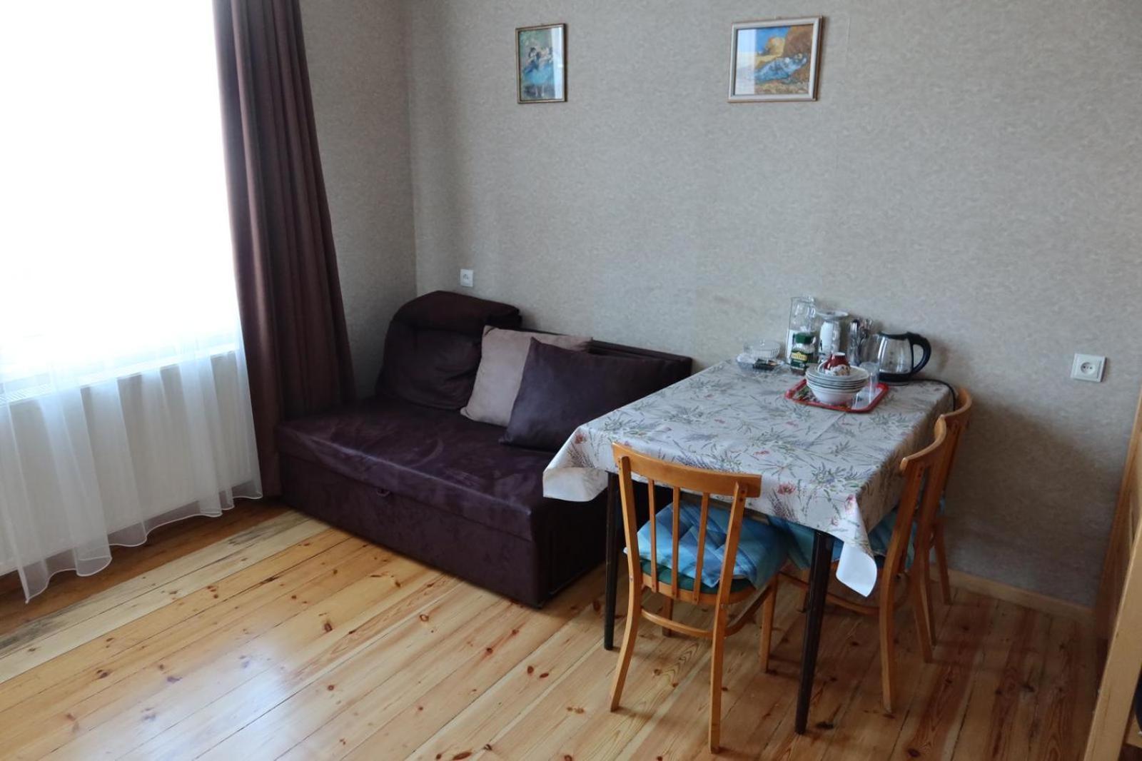 Family Hotel 7 Sisters Kazbegi Bagian luar foto
